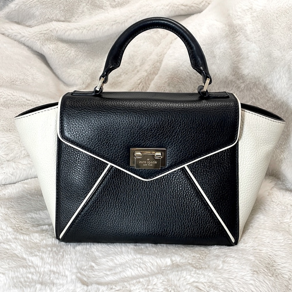 Kate Spade Wesley place top handle bag EUC